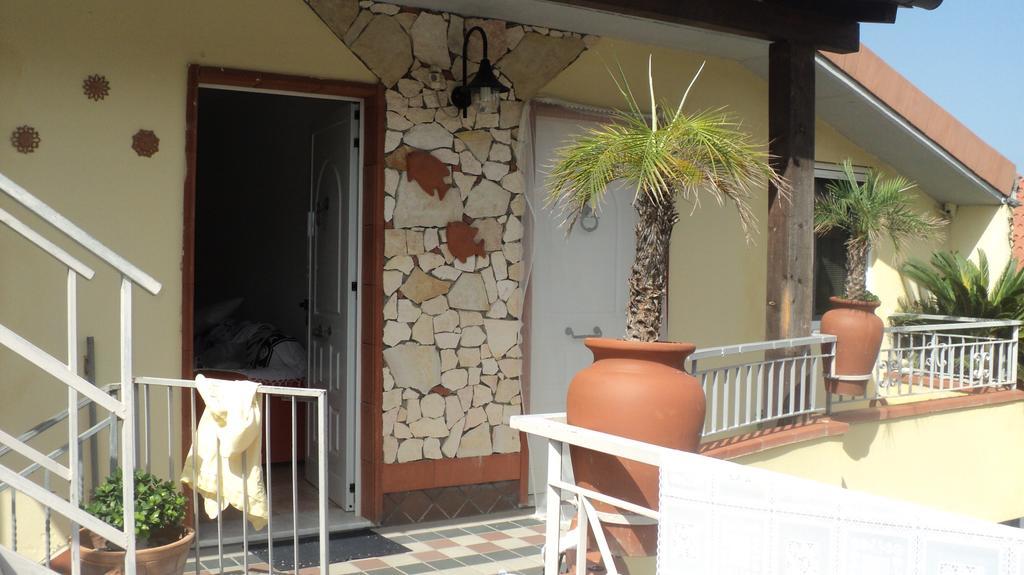 Casa Vacanza Alice & Mari Ascea Exterior foto